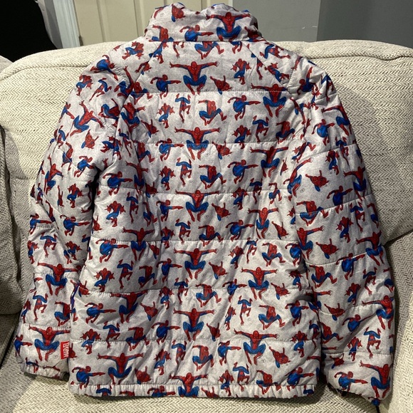 Disney store marvel Spider-Man puffer jacket size 7-8 EUC! - Picture 5 of 8